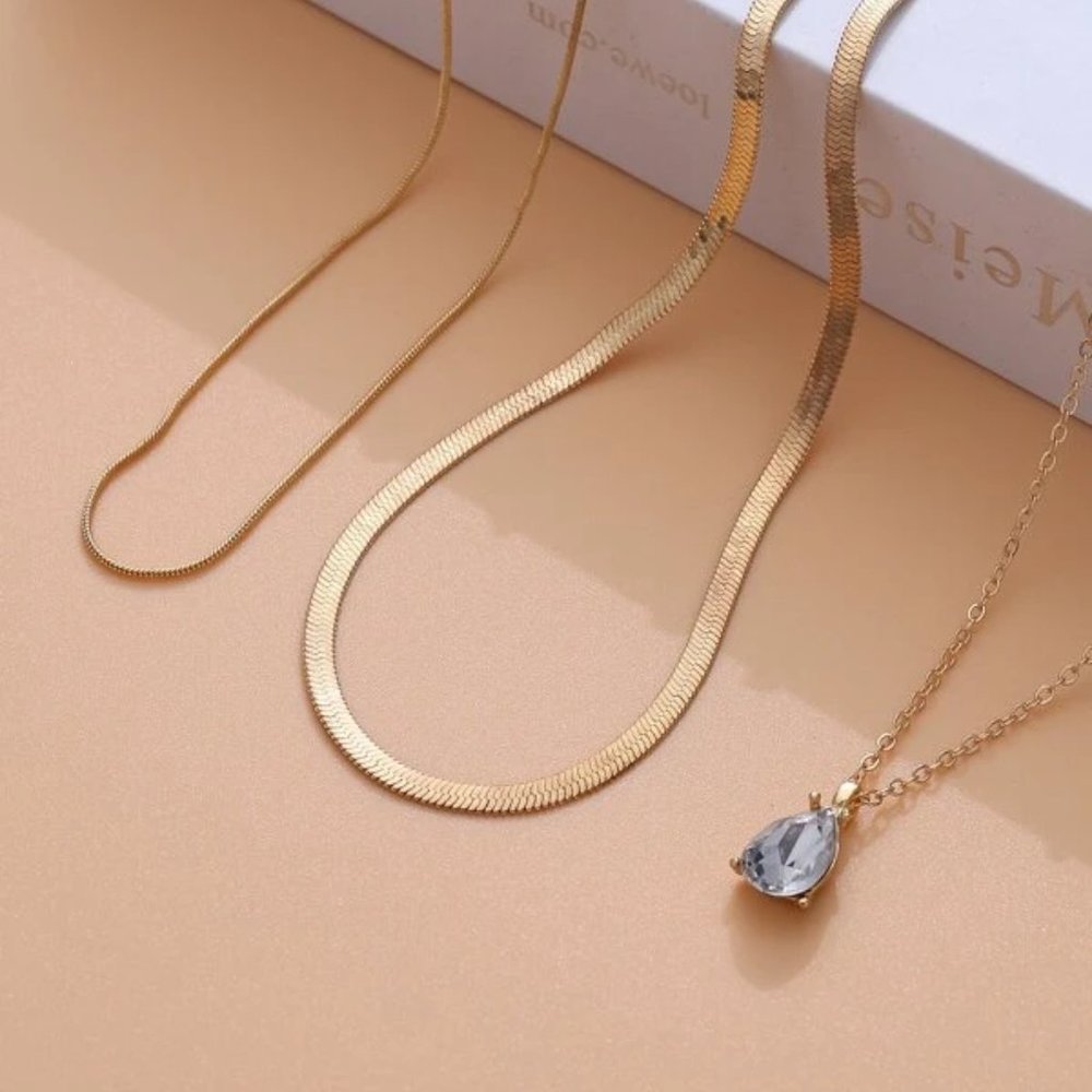 7/$35 Fold Color Chain Set of 3 Necklaces Snake Necklace - Picture 2 of 7